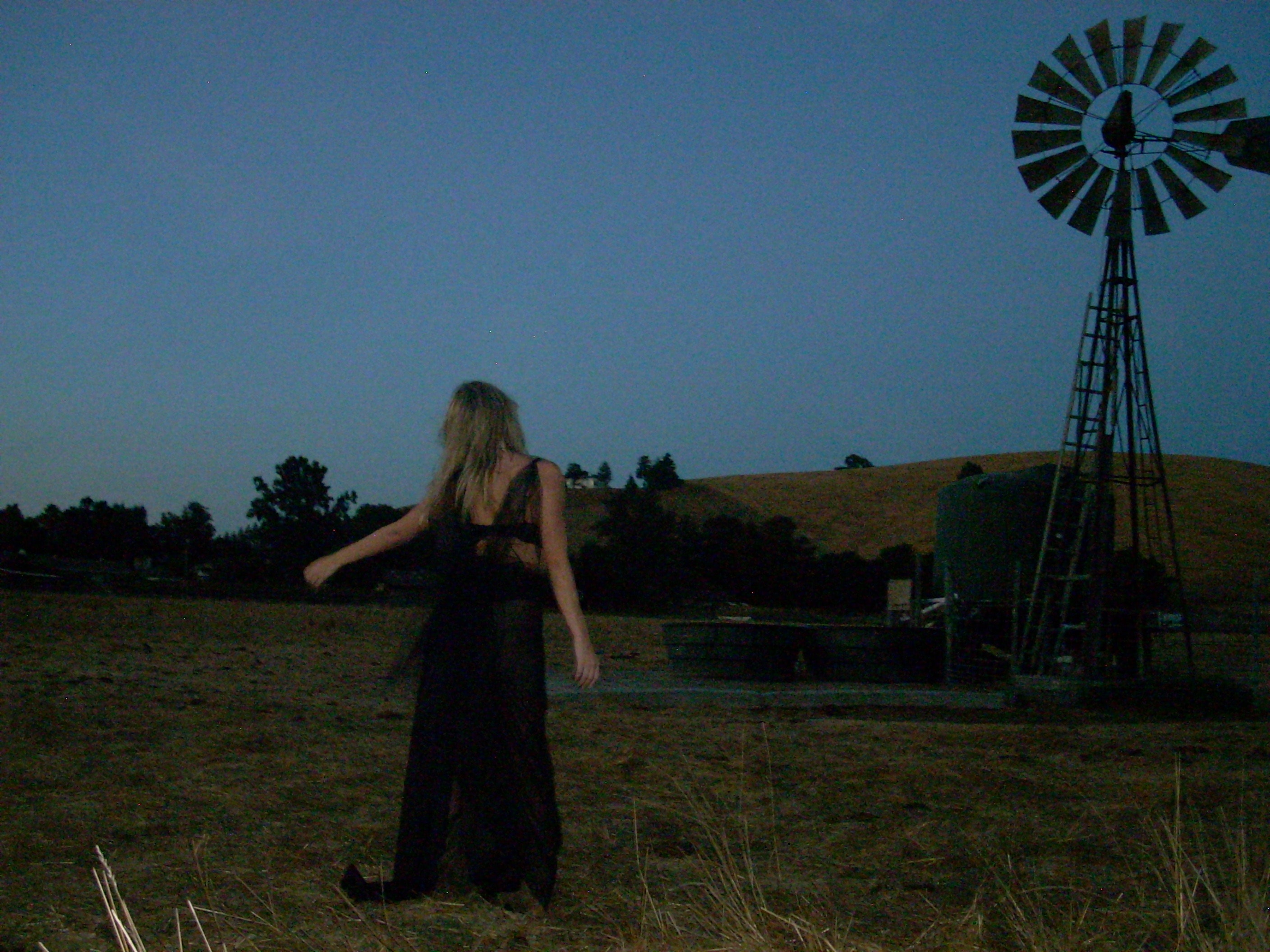Lily Washam at the Ranch — shoot photo 3